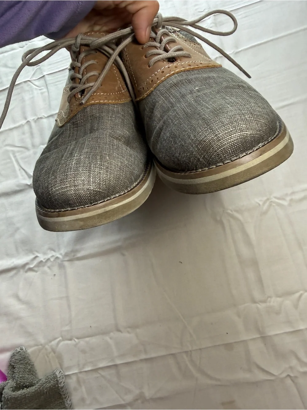 G.H. Bass & Co. Men's Gray Linen and Brown Leather Wingtip Oxfords
